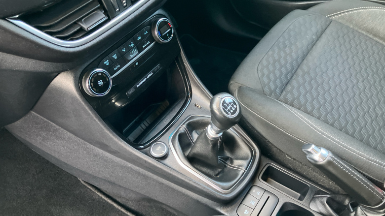 Ford Puma 1.0 EcoBoost Hybrid mHEV 155 Titanium 5dr Petrol Hatchback